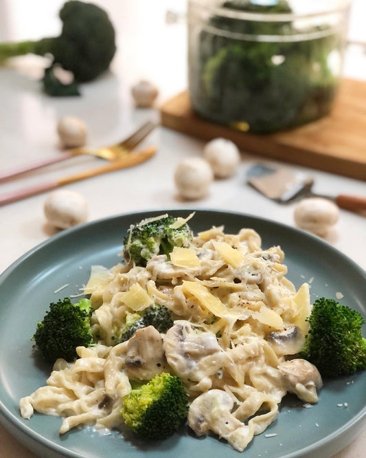 Fettuccine Alfredo باستا الفريدو فيتوشيني