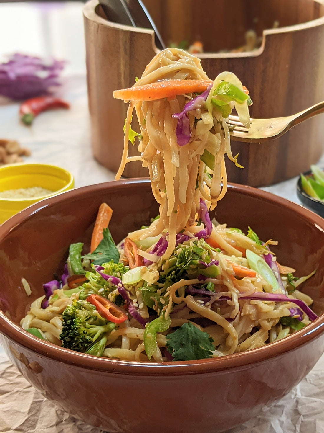 نودلز peanut butter noodles