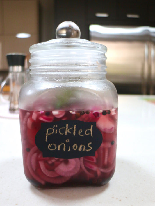 Red Onion Pickles - مخلل بصل احمر