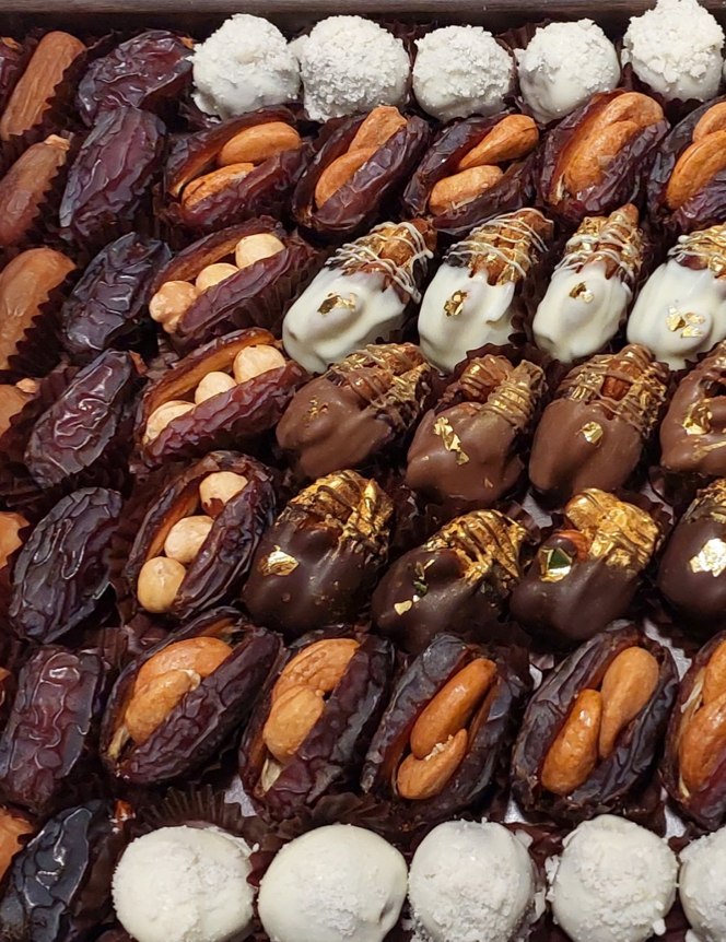 Date Gifts by Yasmina